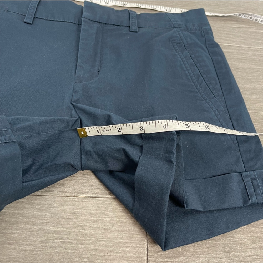 Vince Rolled Cuffed Chino Shorts Blue NWT Classic Preppy Women’s Size 2 - Picture 14 of 15